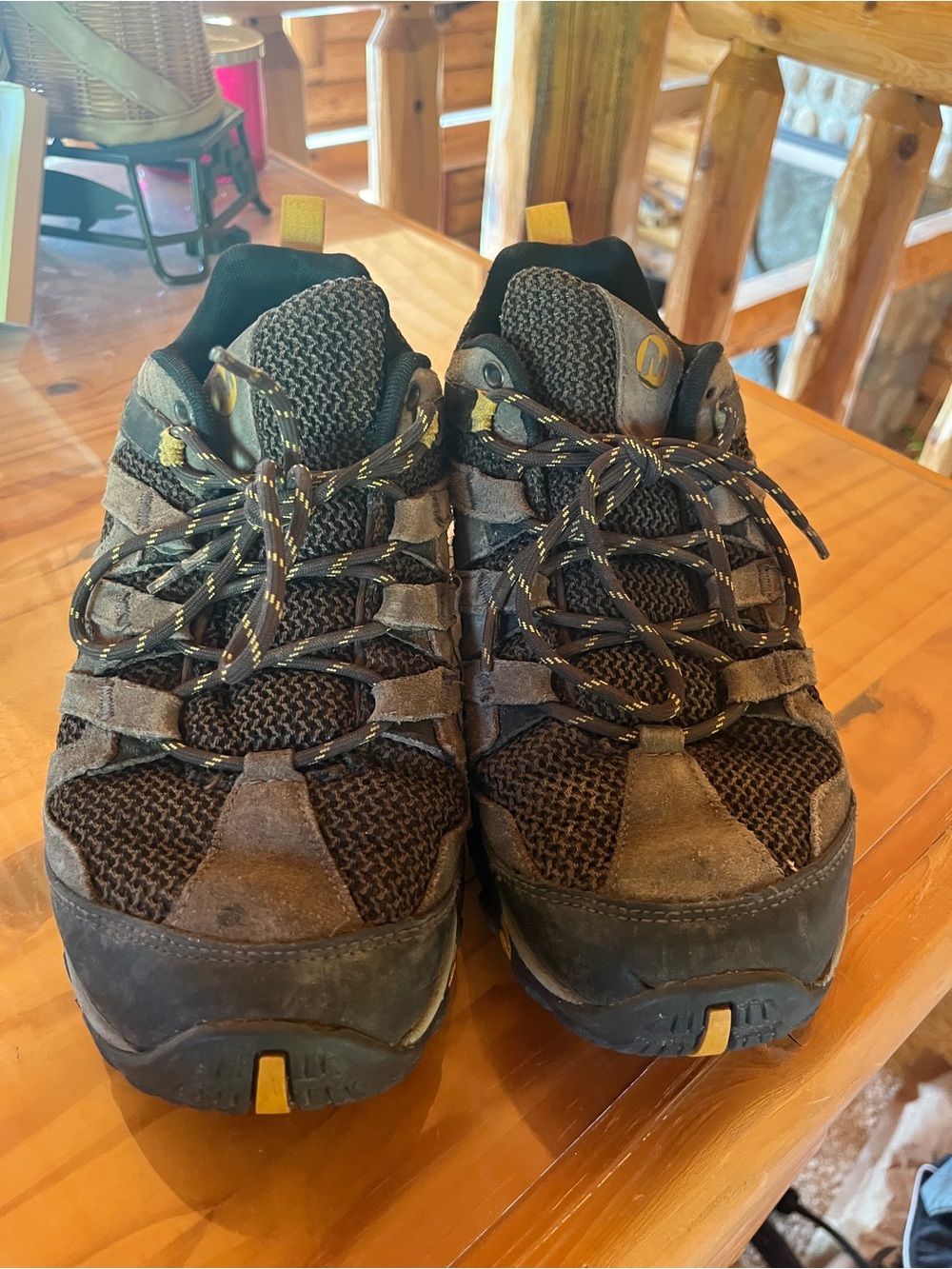 Men's Brown Athletic Trail Shoes with Yellow Accents